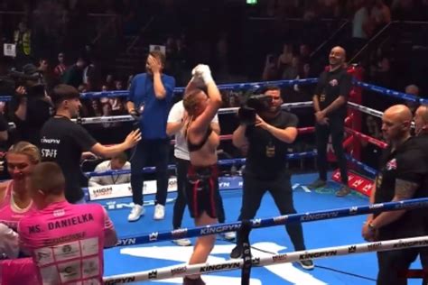 daniella hamsley uncensored|Kingpyn Boxing results: Daniella Hemsley flashes audience after。